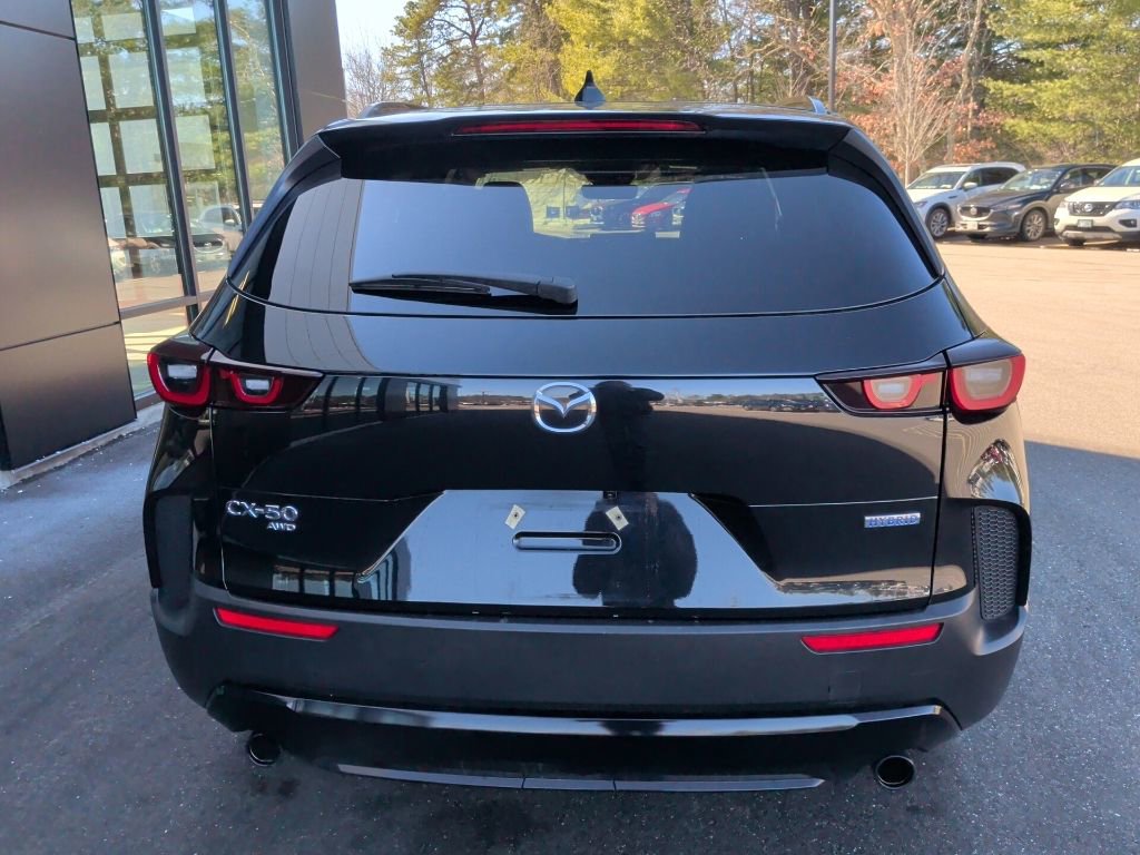 Certified 2025 MAZDA CX-50 AWD 2.5 Hybrid w/ Premium Pkg image 8