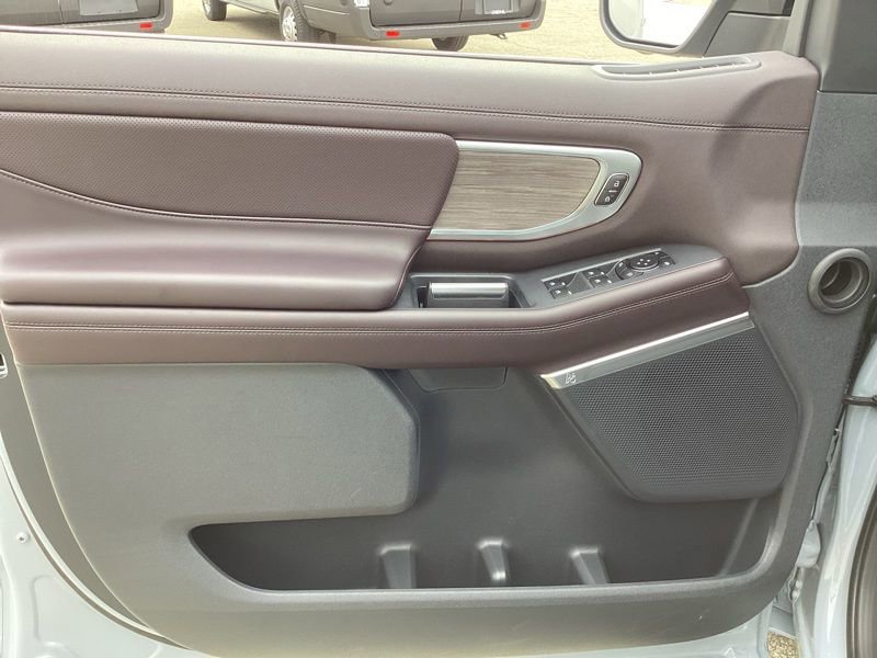 New 2026 Ford Expedition Platinum w/ Platinum Ultimate Package image 35