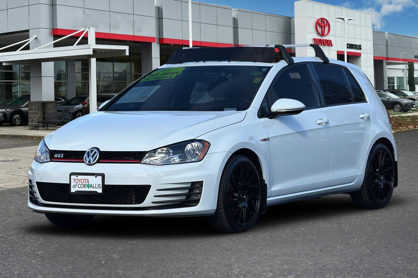 Used 2015 Volkswagen GTI S image 8