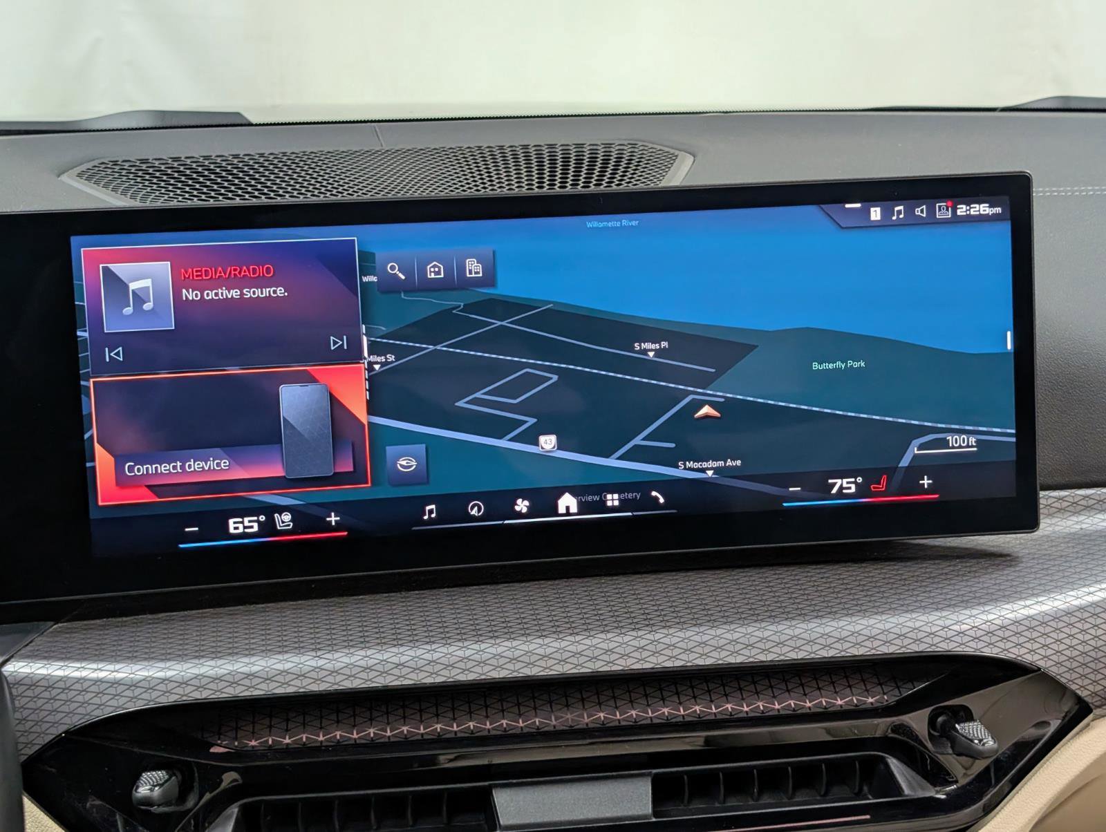 Used 2025 BMW 440i xDrive Convertible w/ Premium Package AWD/4WD image 41