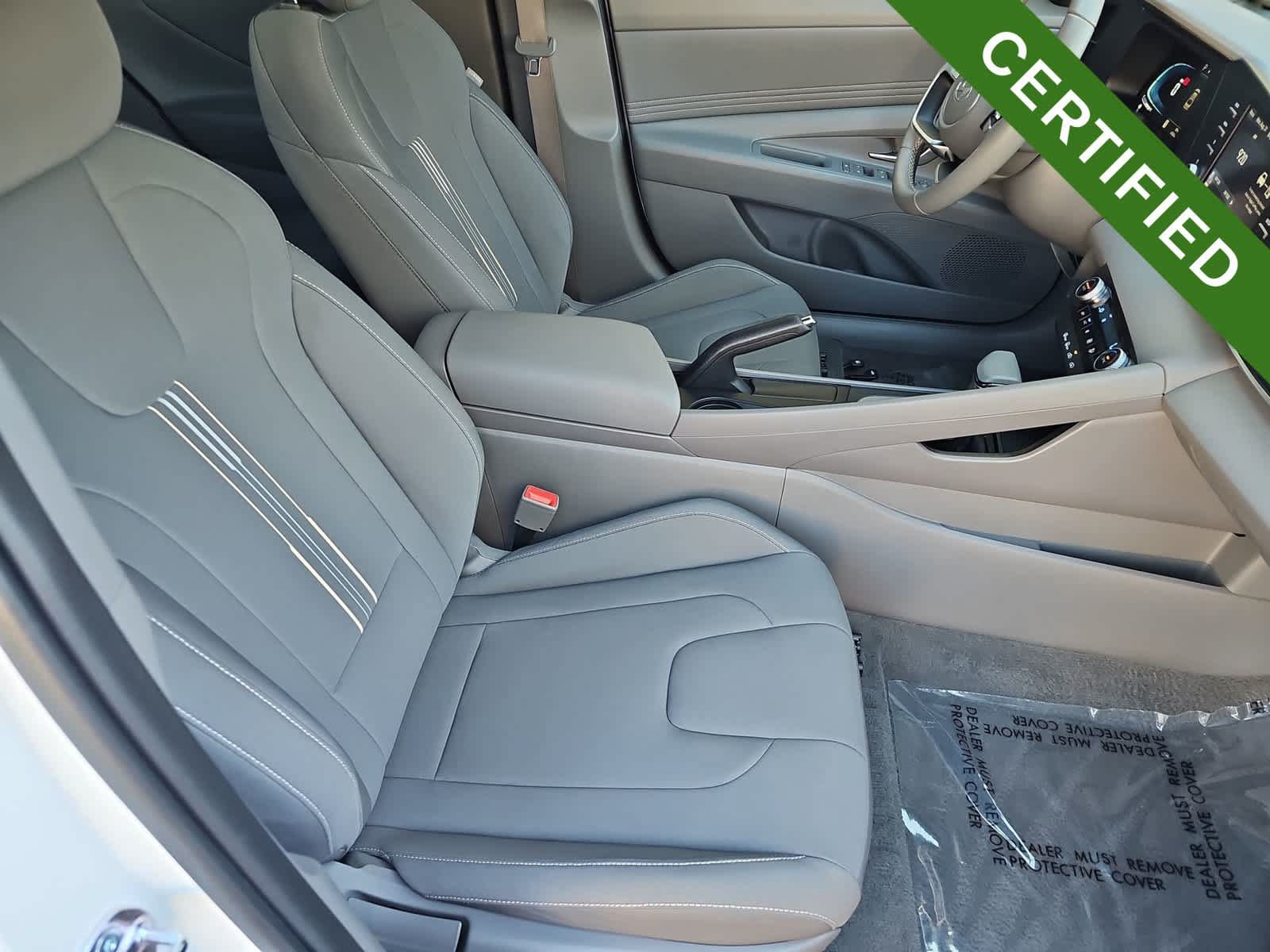 Used 2025 Hyundai Elantra Sport FWD image 18