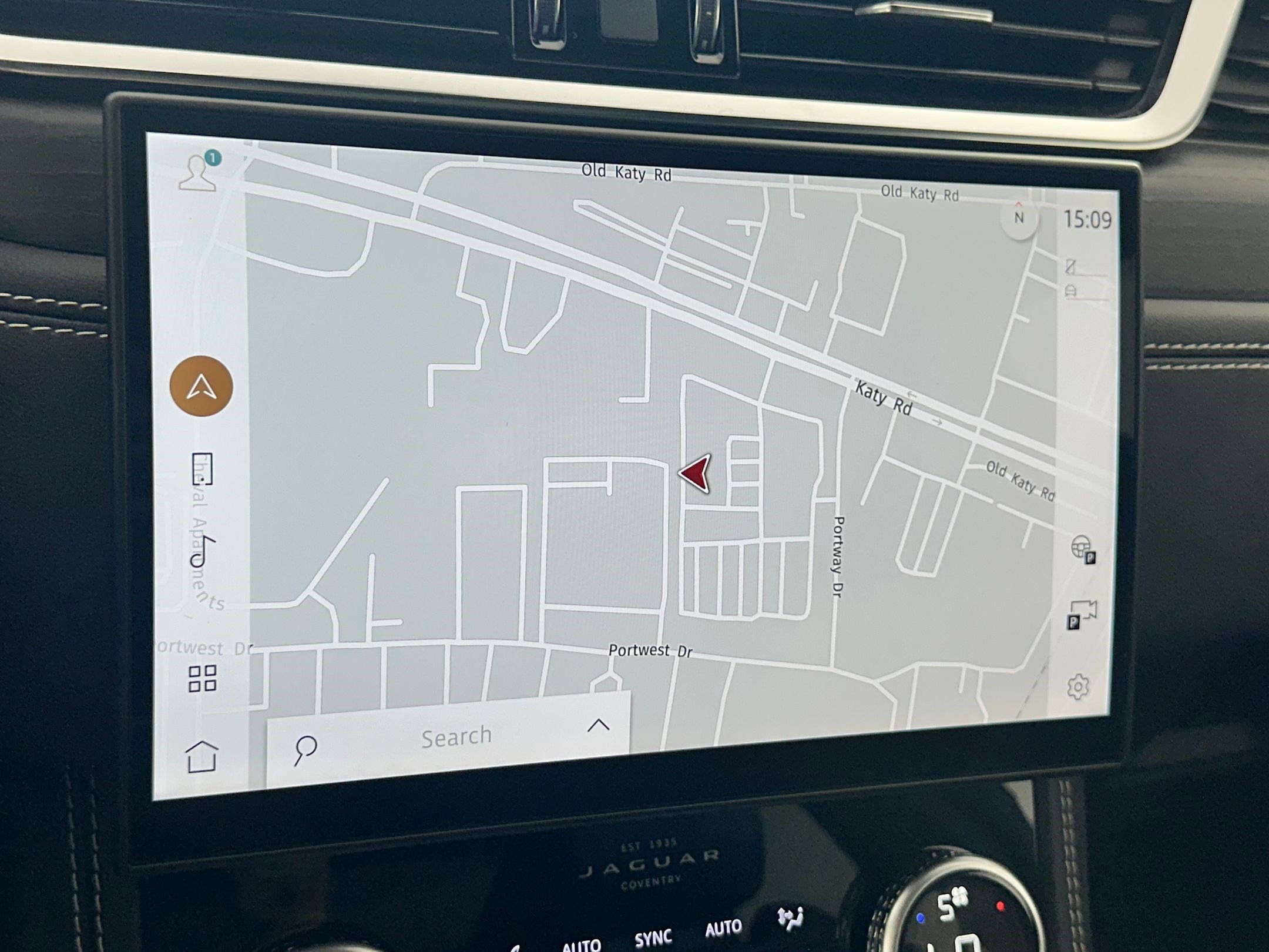 New 2026 Jaguar F-PACE R-Dynamic S image 25