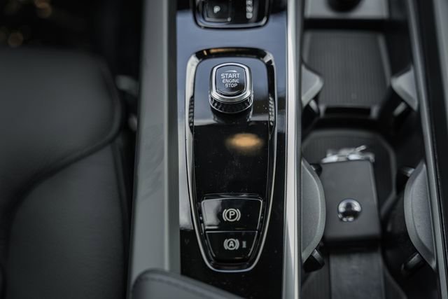 New 2026 Volvo V60 B5 Cross Country Plus w/ Protection Package Premier image 25