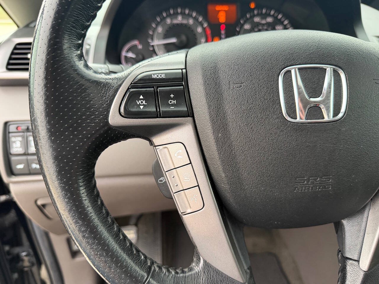 Used 2014 Honda Odyssey Touring image 27