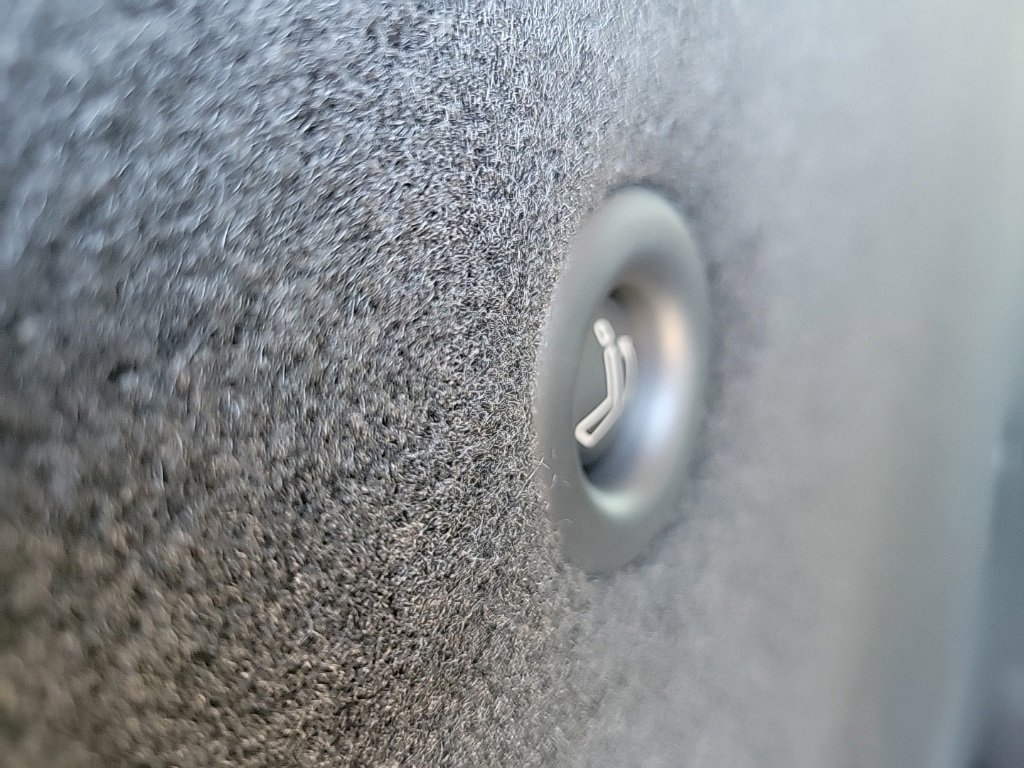 New 2025 Nissan Pathfinder S image 35