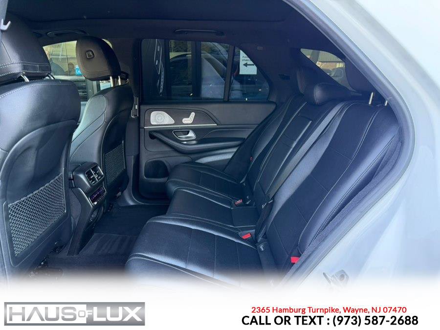 Used 2022 Mercedes-Benz GLE 350 4MATIC w/ AMG Line Exterior image 13