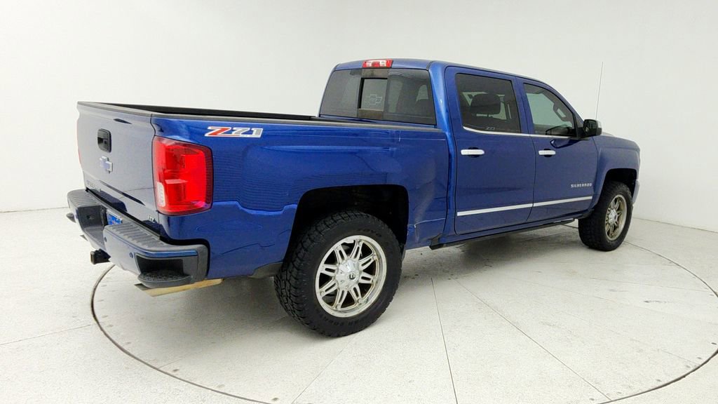 Used 2017 Chevrolet Silverado 1500 LTZ Z71 w/ LTZ Plus Package image 8