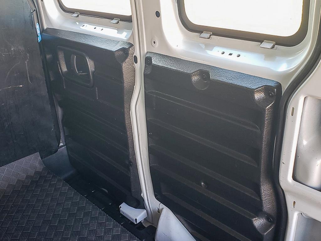 Used 2023 GMC Savana 2500 Work Van w/ Driver Convenience Package image 21