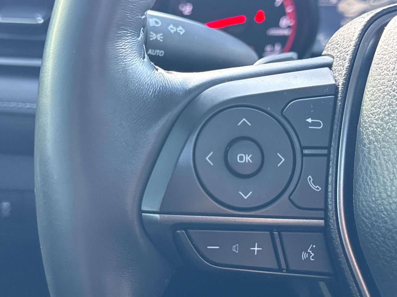 Used 2021 Toyota Camry XSE image 25