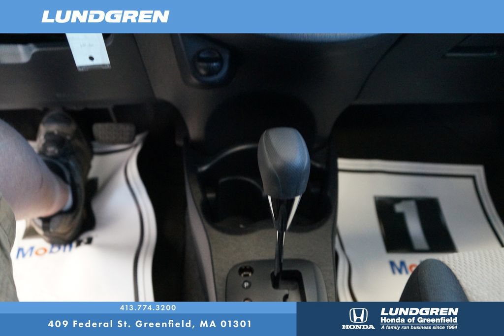 Used 2014 Toyota Yaris LE FWD image 20