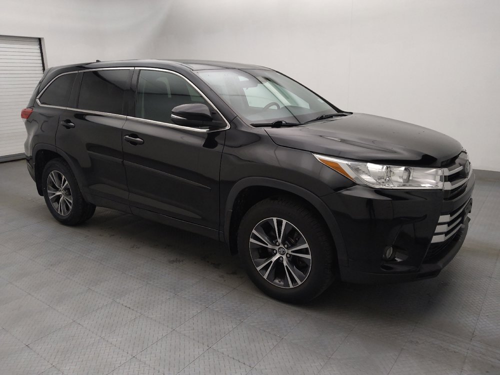 Used 2018 Toyota Highlander Plus w/ Protection Package #3 AWD/4WD image 11