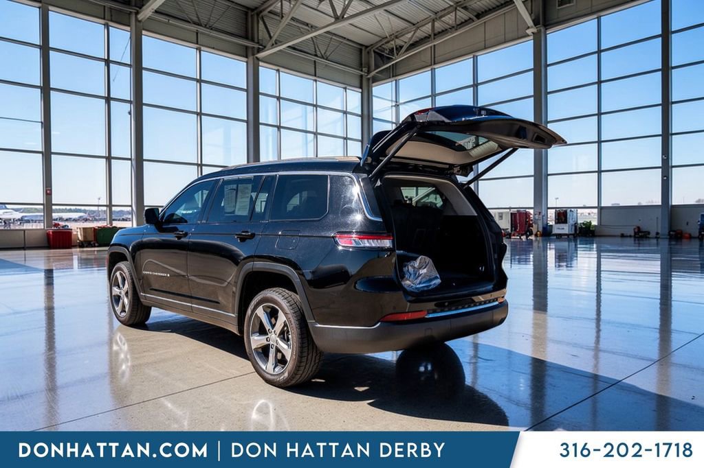 Used 2021 Jeep Grand Cherokee L Limited AWD/4WD image 32