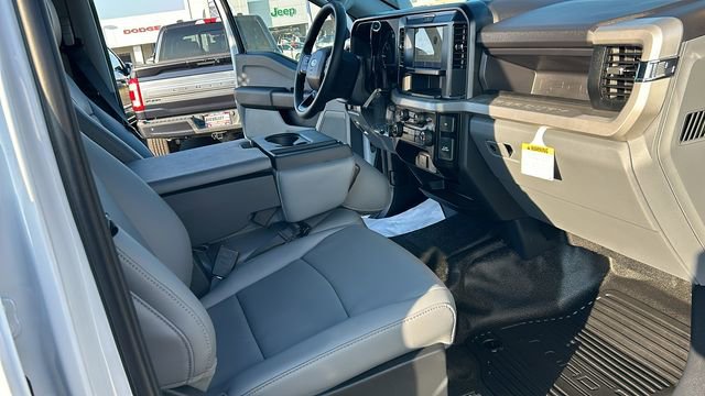 New 2026 Ford F550 4x4 Crew Cab Super Duty image 22