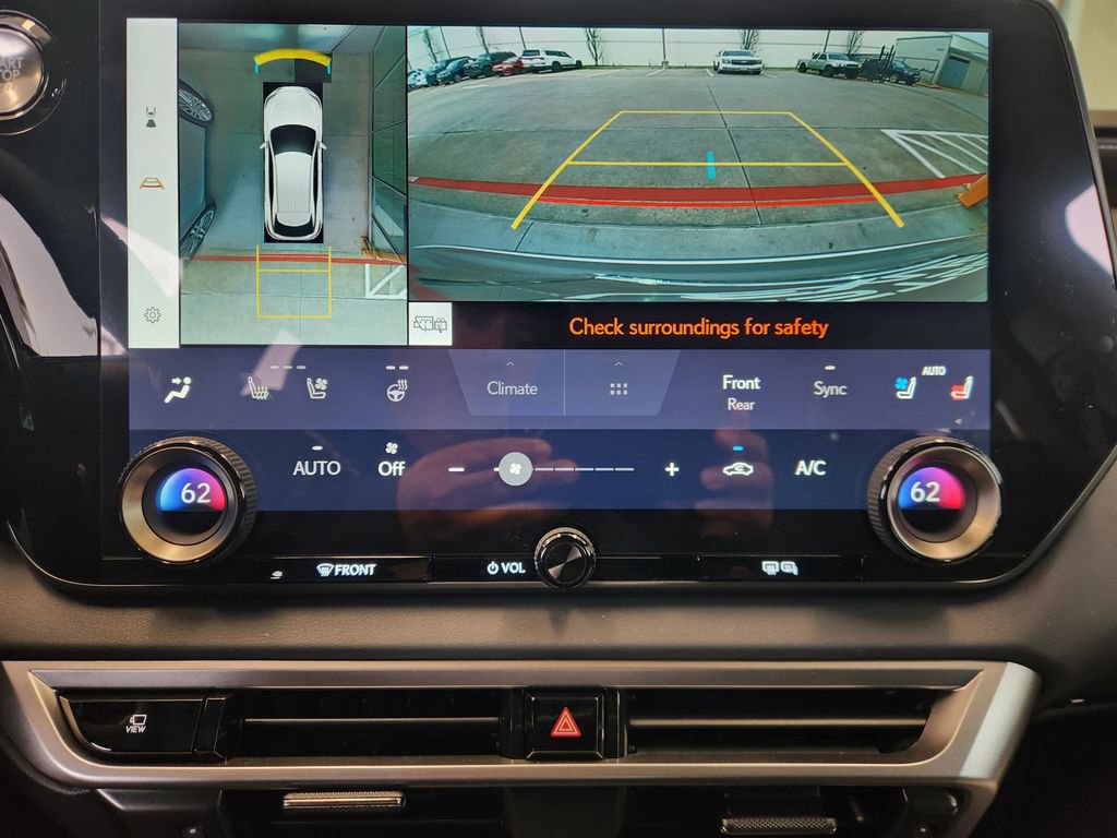 Used 2025 Lexus RX 350 Premium w/ Accessory Package (Z1) image 17