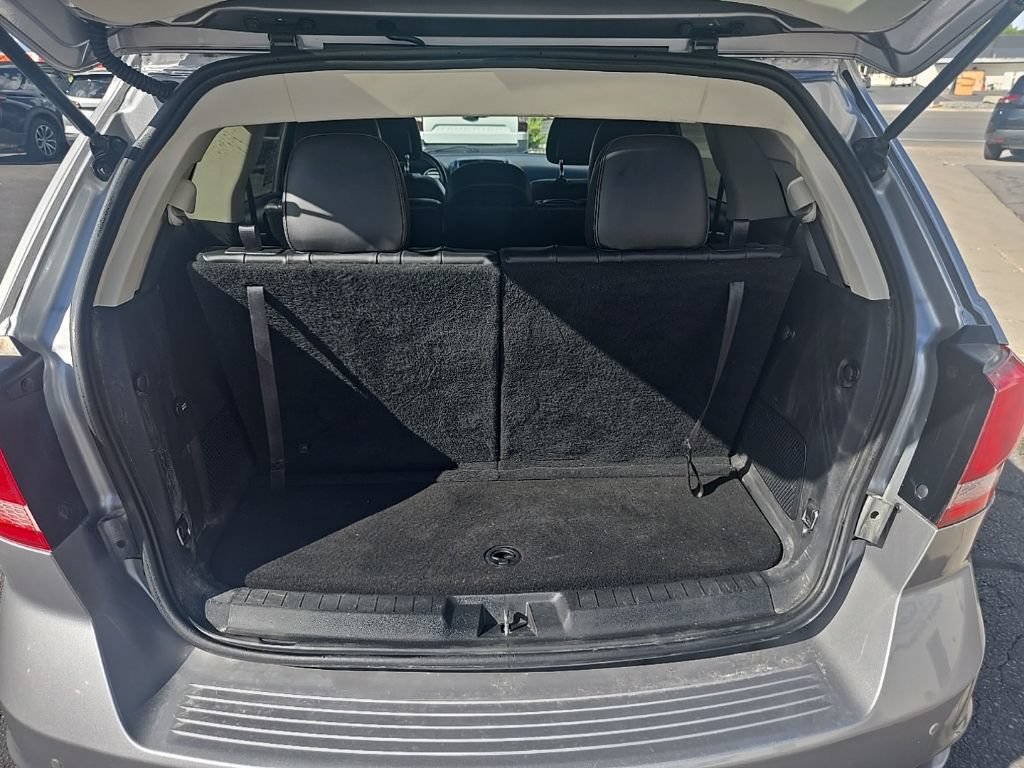 Used 2018 Dodge Journey GT w/ Nav & Sun Group FWD image 27