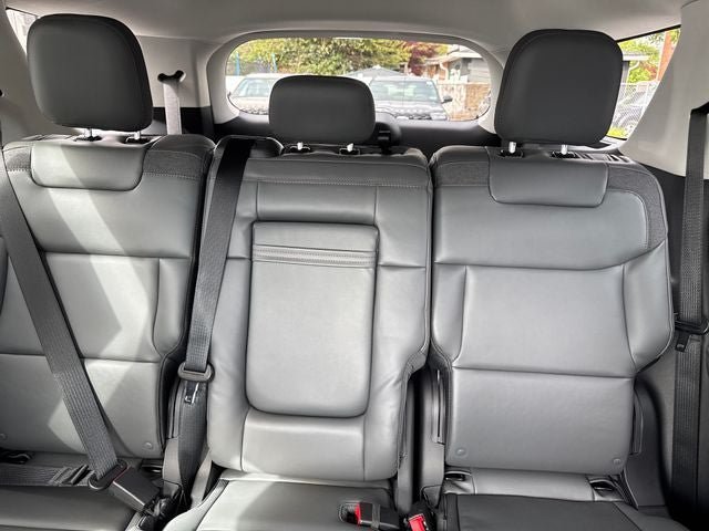 New 2026 Ford Explorer Active w/ Active Comfort Package AWD/4WD image 32