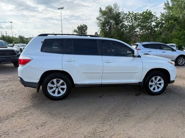 Used 2011 Toyota Highlander SE w/ Tow Pkg AWD/4WD image 7