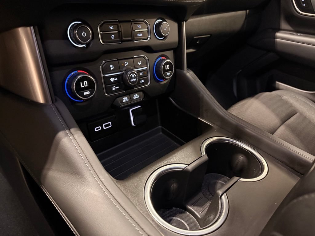 Used 2024 Chevrolet Tahoe LS RWD image 25