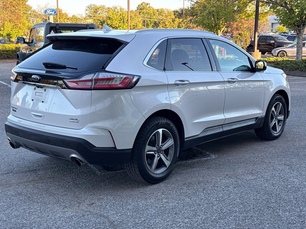 Used 2019 Ford Edge SEL w/ Equipment Group 201A FWD image 10