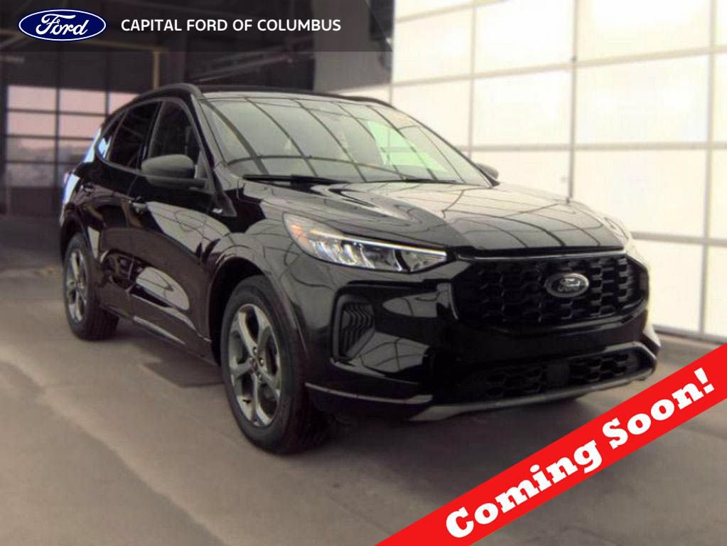 Used 2023 Ford Escape ST-Line w/ Tech Pack #1 AWD/4WD image 1