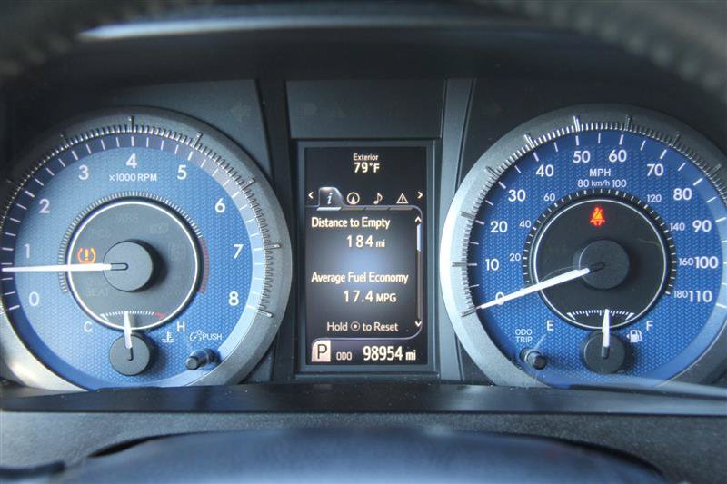 Used 2016 Toyota Sienna XLE w/ XLE Navigation Package FWD image 29