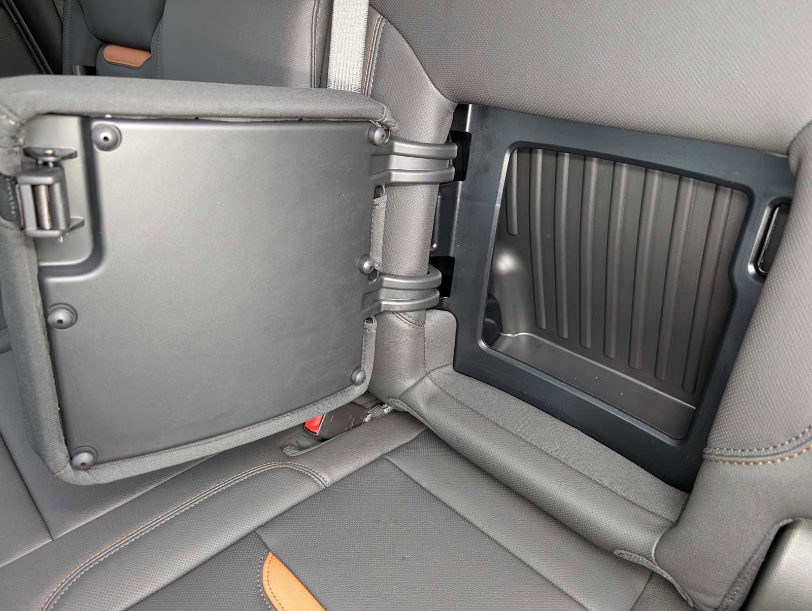 New 2026 GMC Sierra 2500 AT4 w/ Technology Package image 22