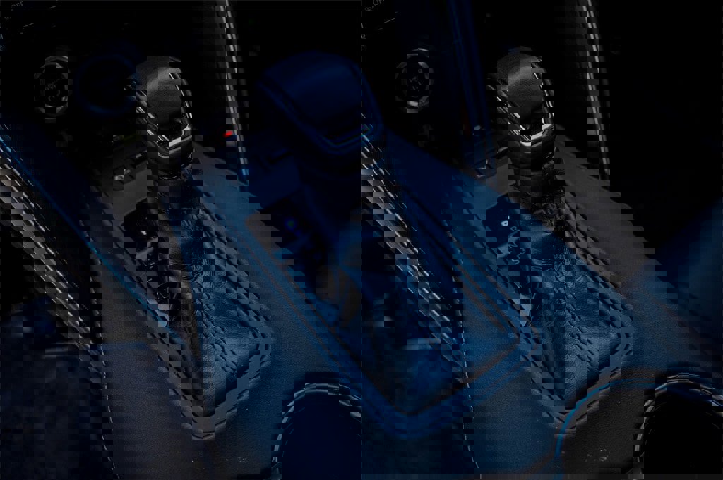 Used 2024 Toyota Venza LE image 15