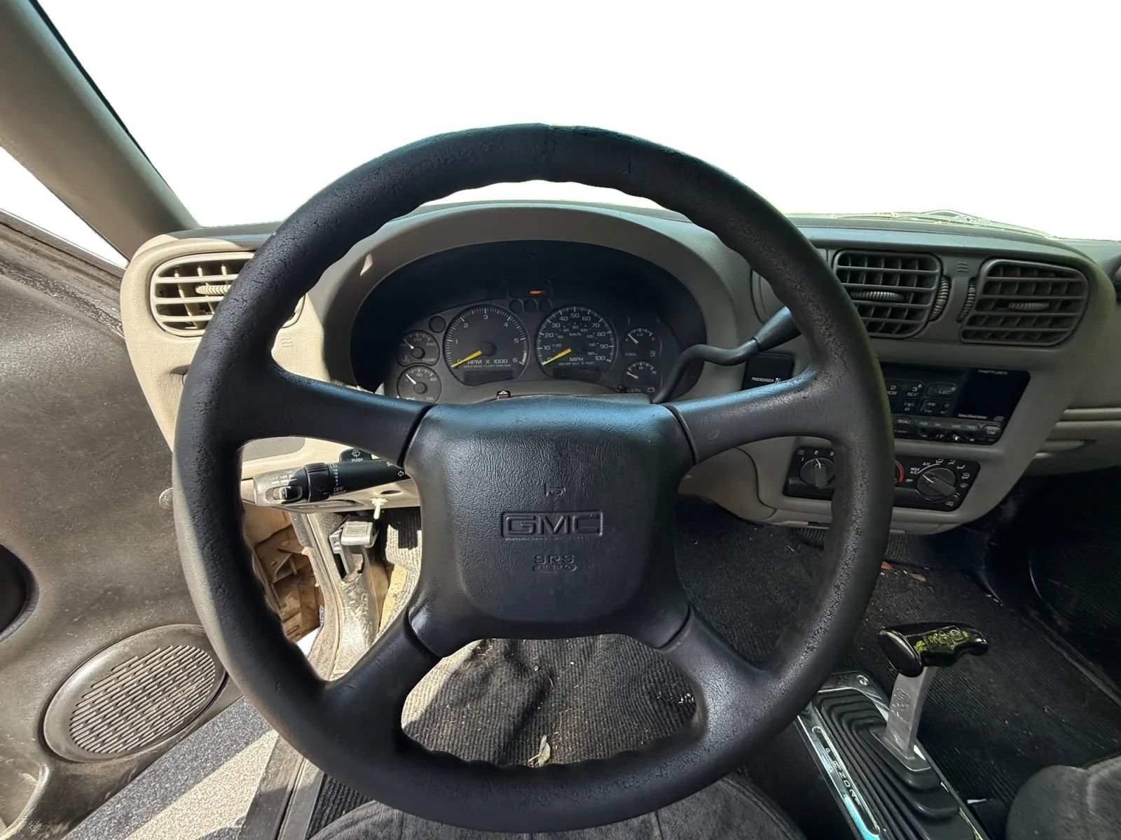 Used 2000 GMC Sonoma SLS w/ SLS Super Spec Pkg 3 RWD image 11