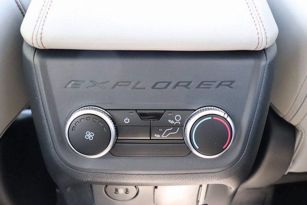 New 2026 Ford Explorer Active w/ Active Comfort Package image 19