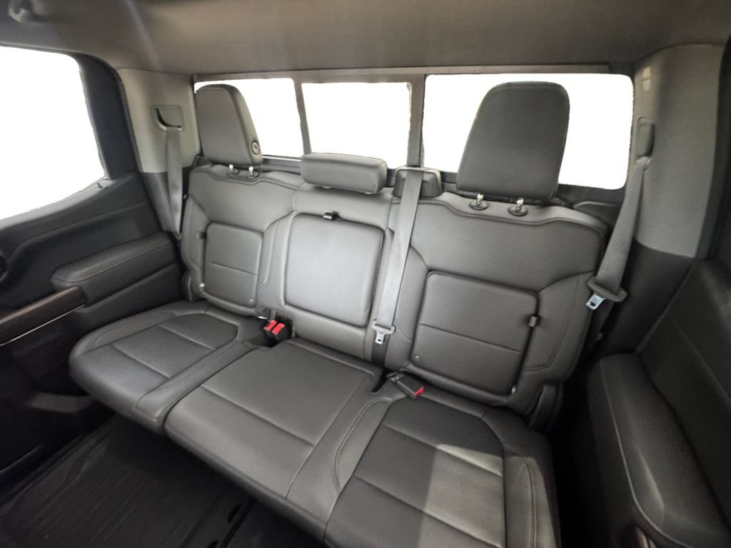 Used 2020 GMC Sierra 1500 SLT RWD image 14