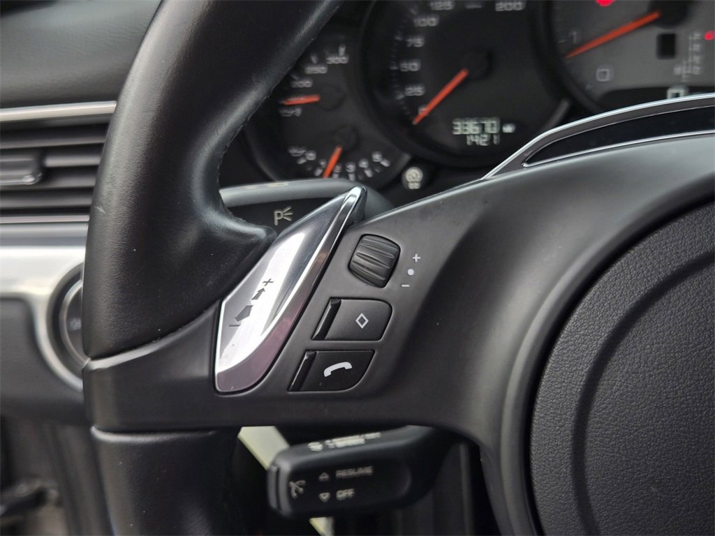 Used 2013 Porsche 911 Carrera S image 33