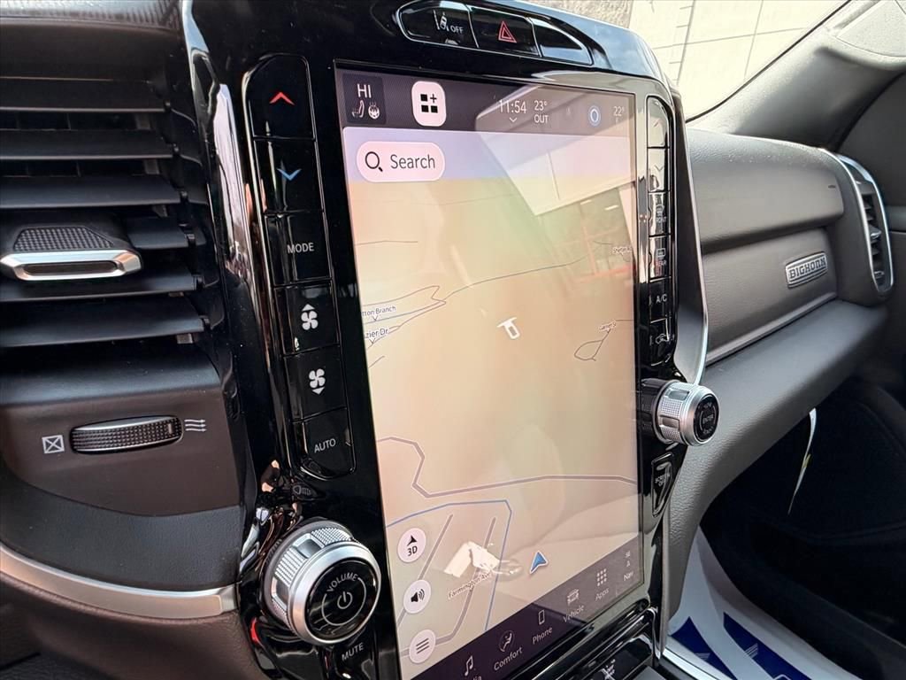 New 2026 RAM 1500 4x4 Crew Cab image 14