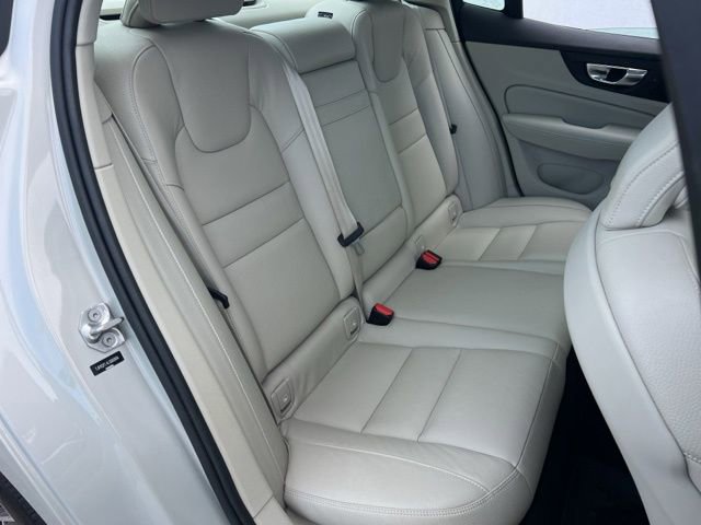 Used 2020 Volvo S60 T5 Inscription w/ Protection Package Premier image 39