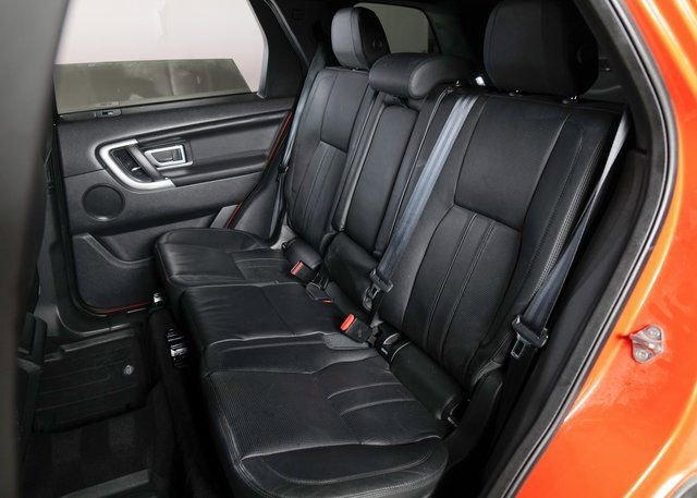 Used 2017 Land Rover Discovery Sport HSE image 5