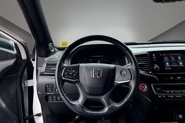 Used 2023 Honda Passport TrailSport image 17