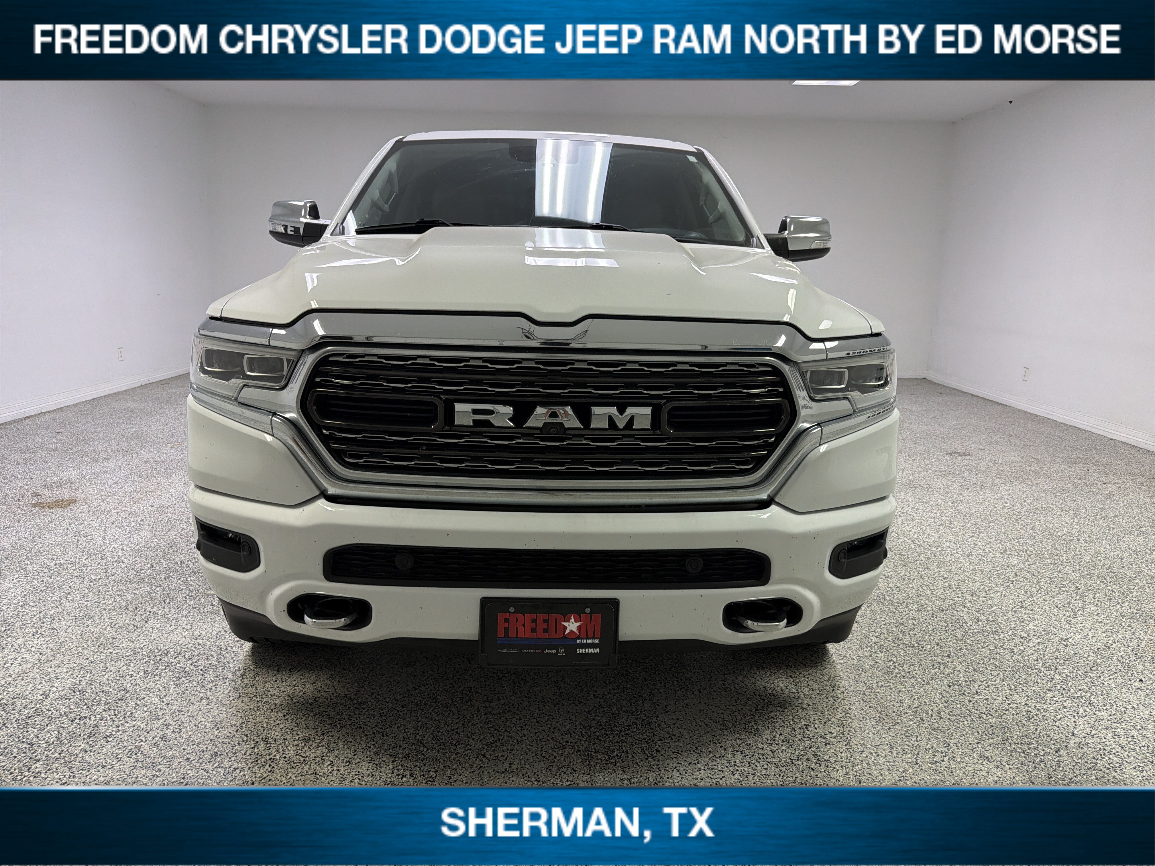 Used 2022 RAM 1500 Limited AWD/4WD image 2