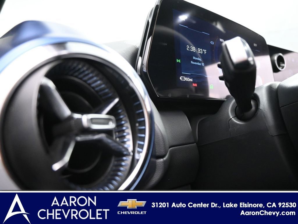 New 2026 Chevrolet Equinox EV LT AWD/4WD image 19