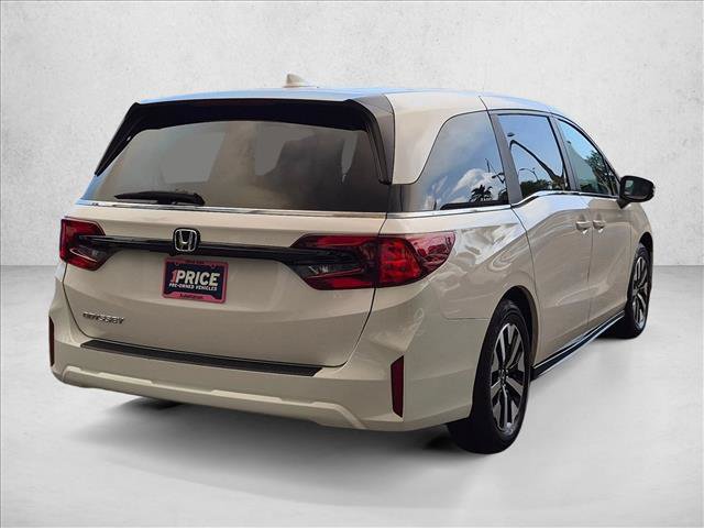 Certified 2025 Honda Odyssey EX-L image 5