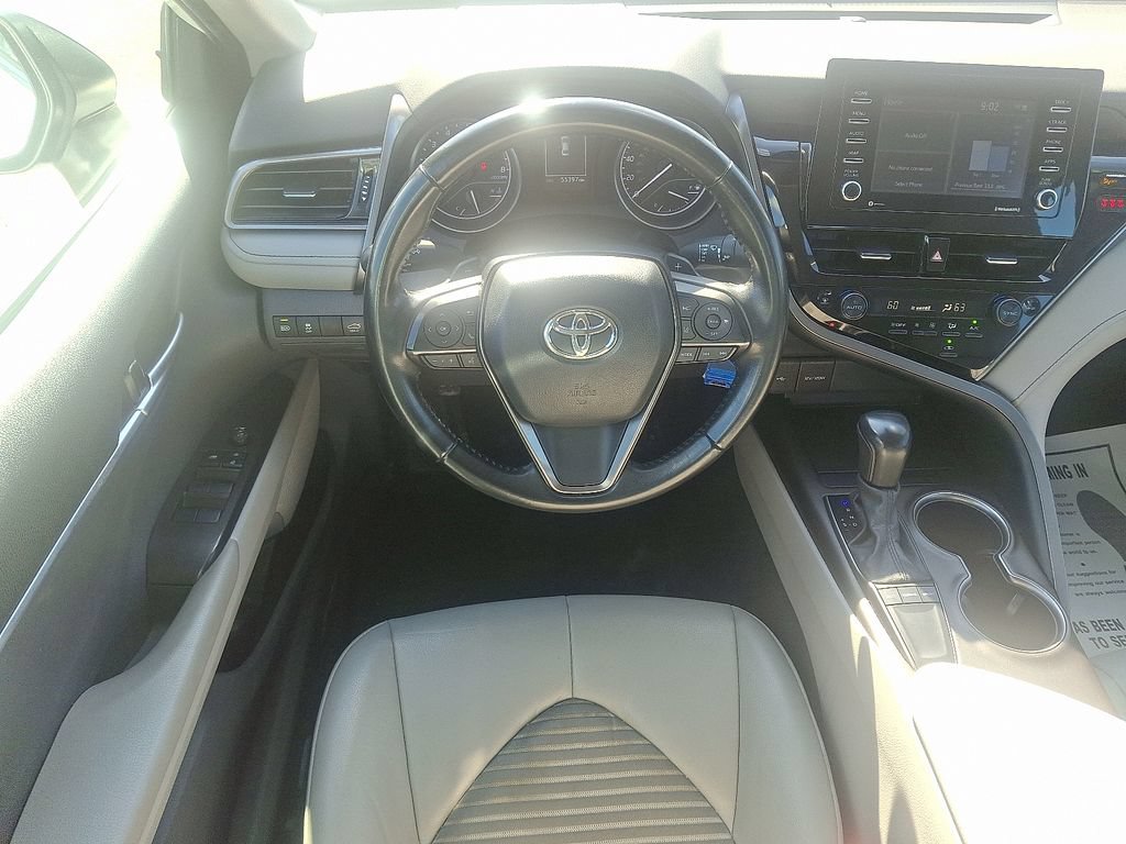 Used 2024 Toyota Camry SE FWD image 11
