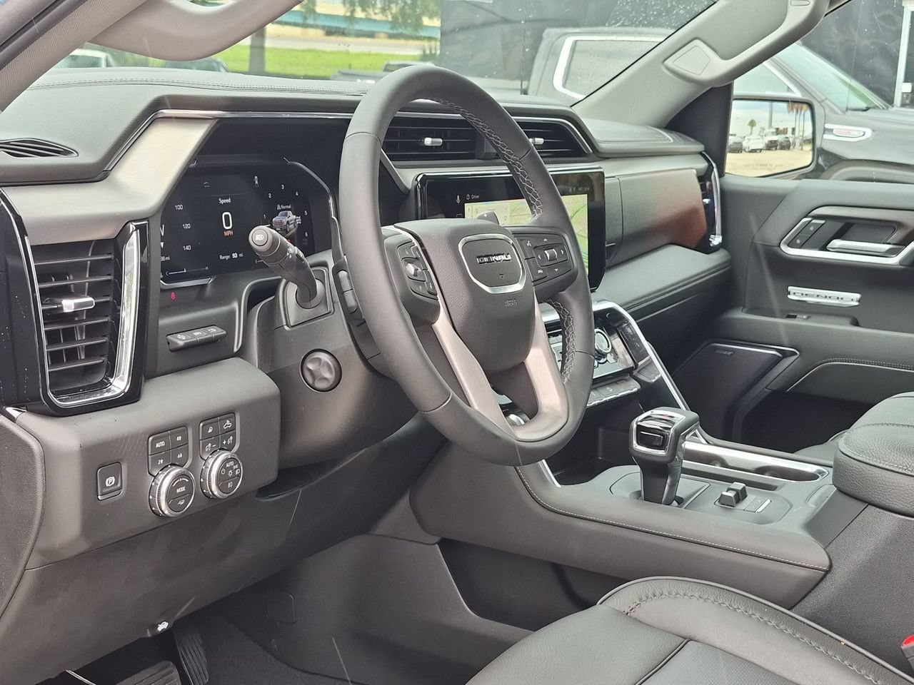 Used 2026 GMC Sierra 1500 Denali w/ Technology Package AWD/4WD image 10