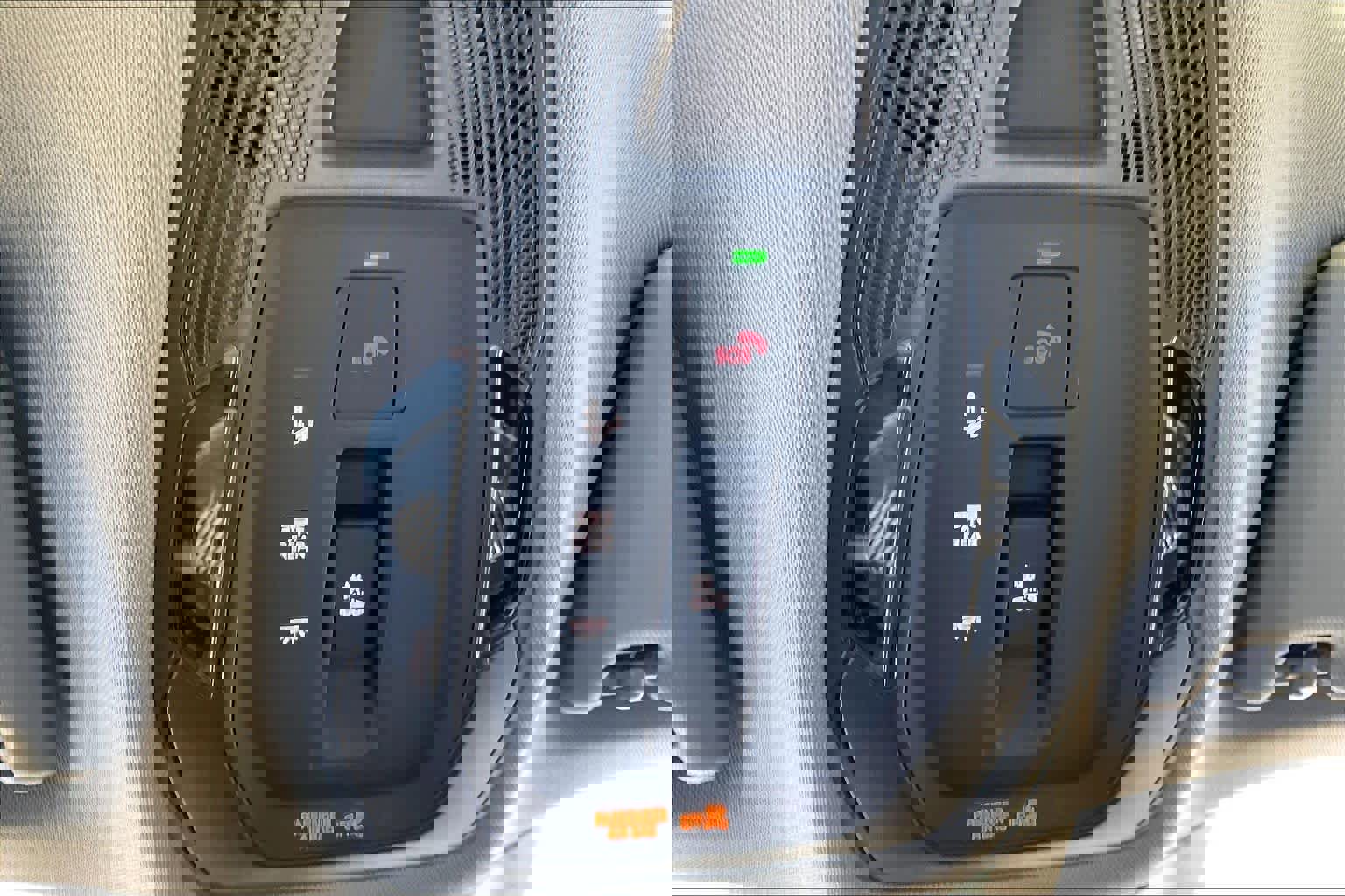 Used 2025 Audi A5 Premium w/ Convenience Package image 31