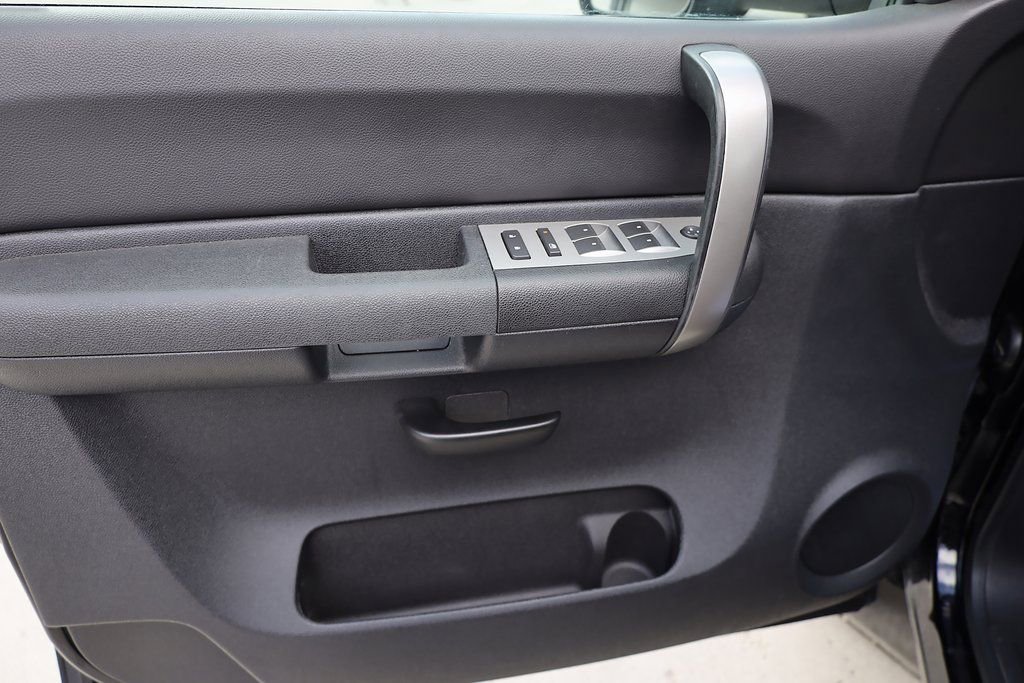 Used 2009 Chevrolet Silverado 2500 W/T image 10