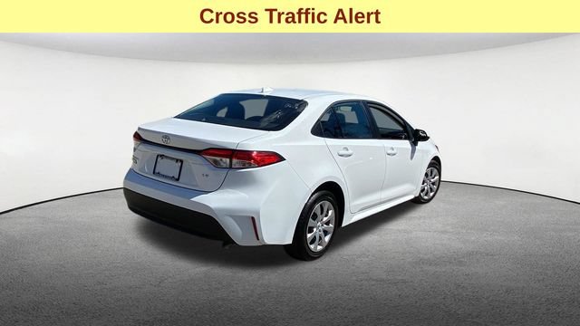 Used 2025 Toyota Corolla LE FWD image 11