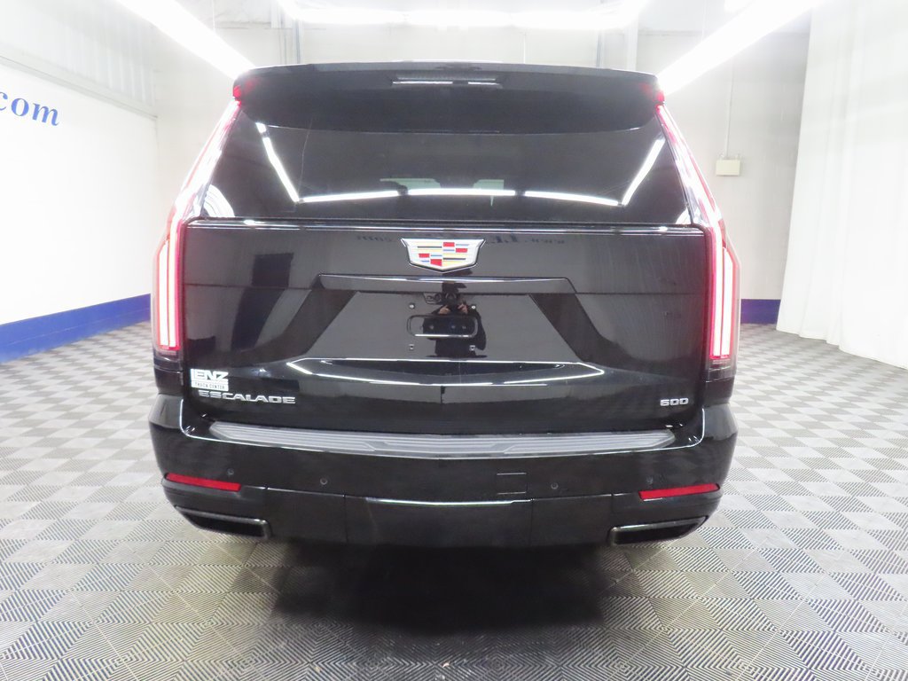 Used 2026 Cadillac Escalade Platinum Sport w/ LPO, Floor Liner Package AWD/4WD image 35