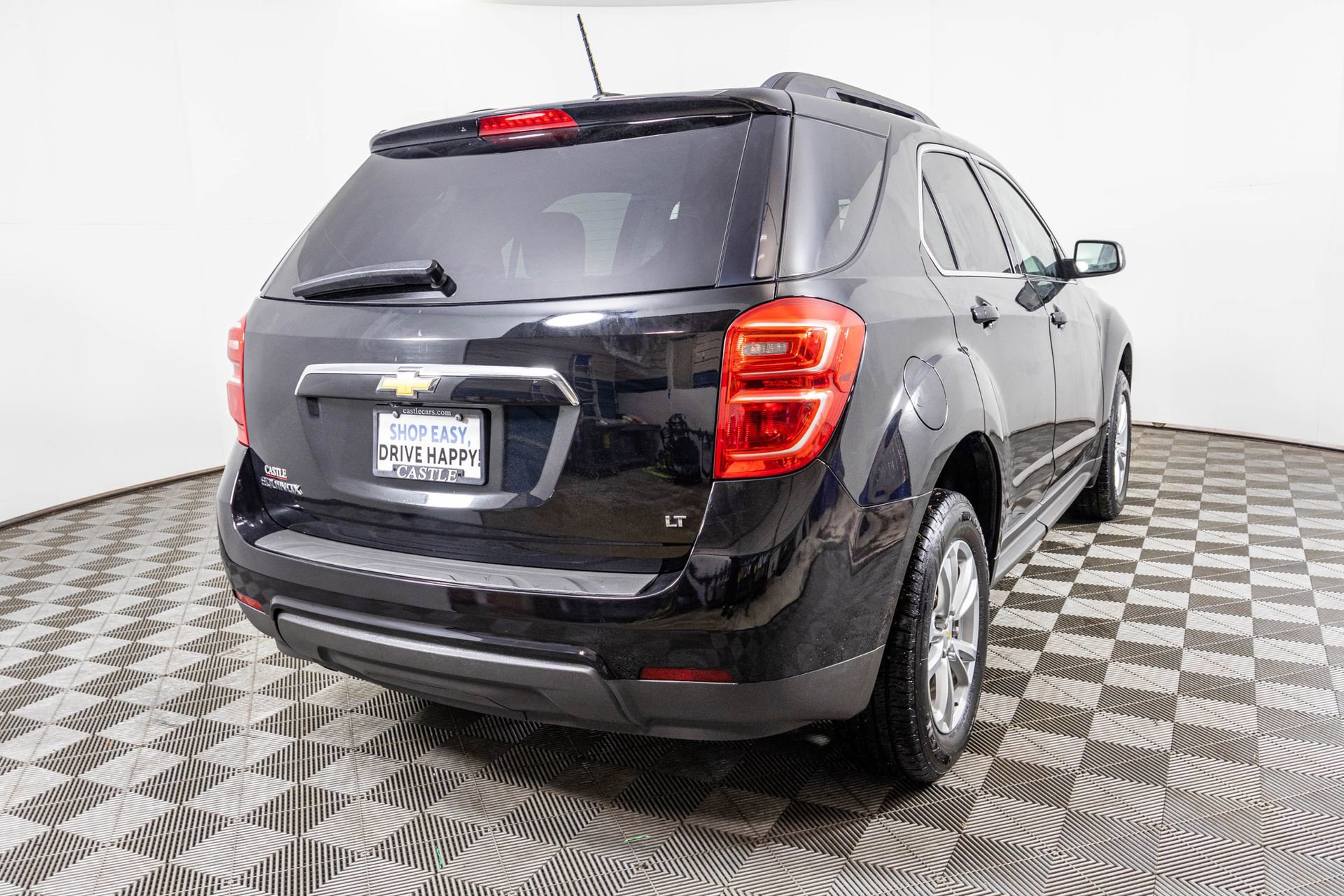 Used 2017 Chevrolet Equinox LT w/ Convenience Package image 13