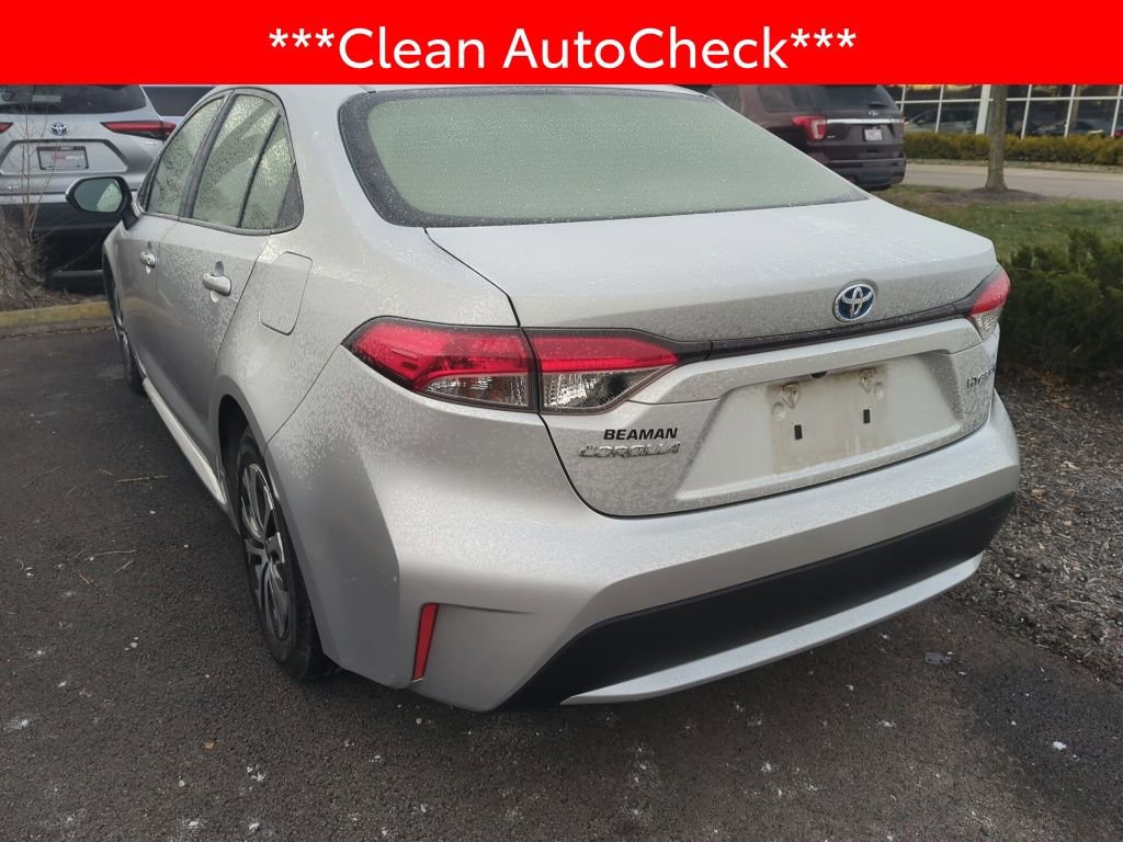 Used 2022 Toyota Corolla LE image 4