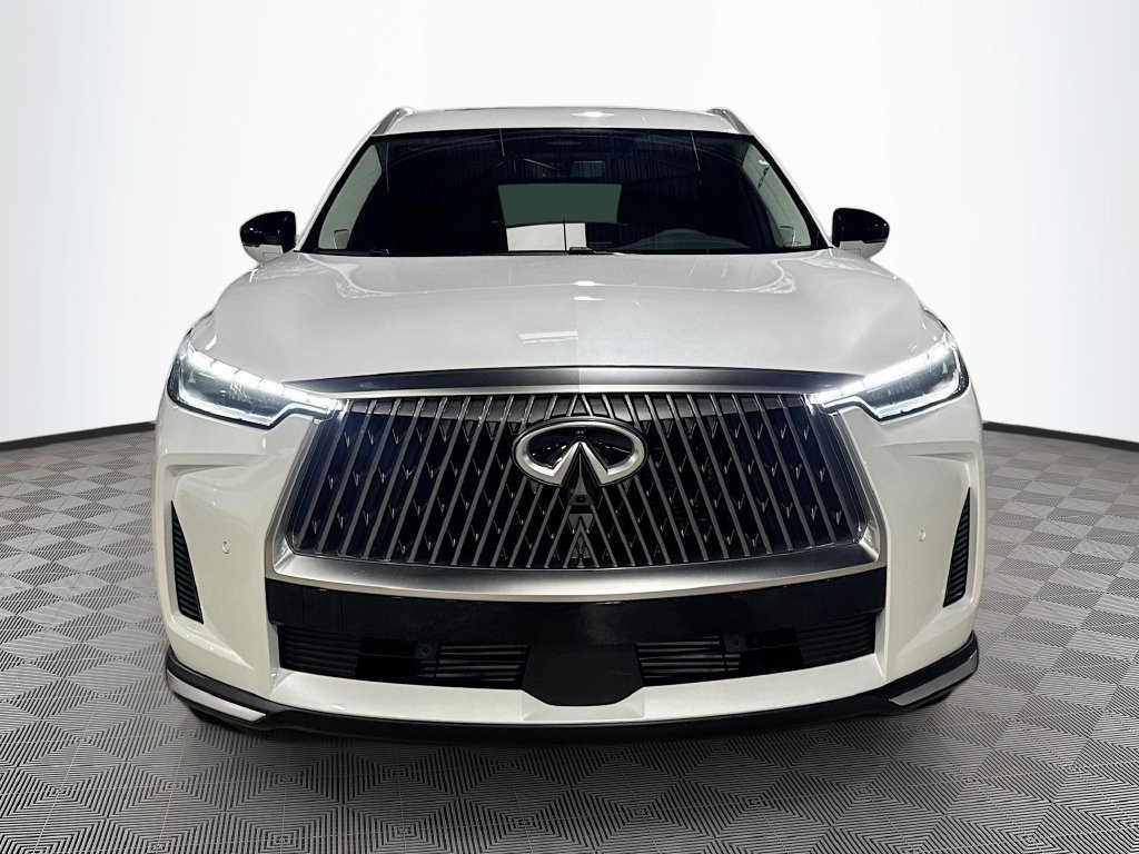 Certified 2026 INFINITI QX60 Luxe w/ Cargo Package FWD image 2