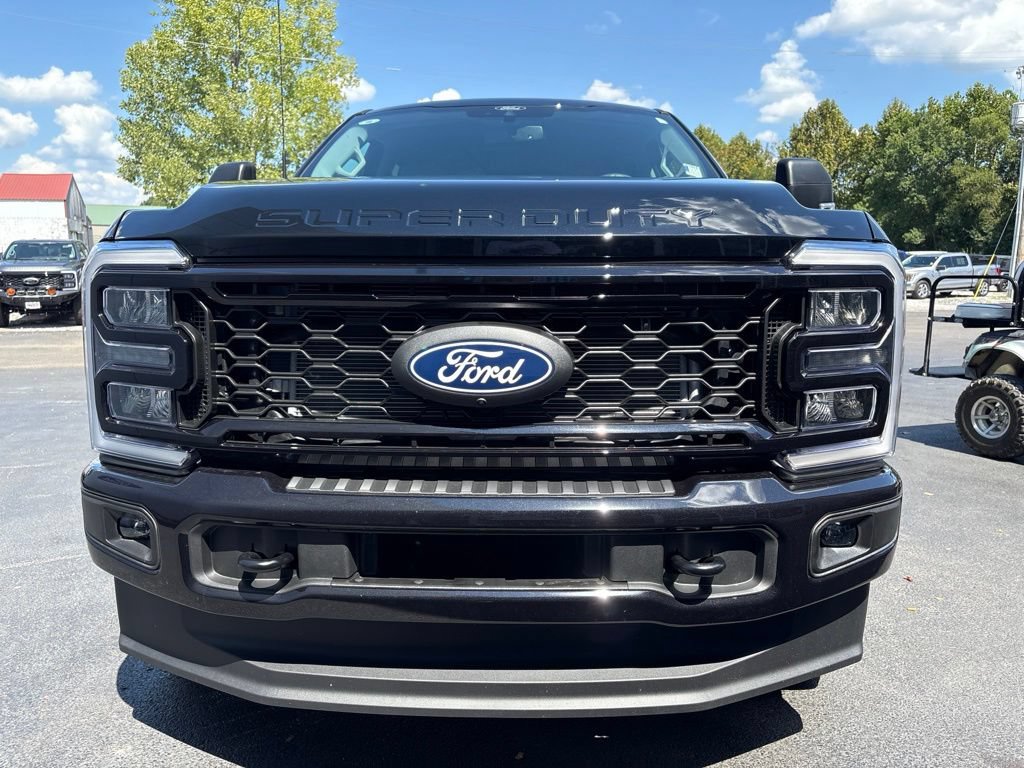 New 2027 Ford F250 XLT w/ XLT Premium Package AWD/4WD image 5