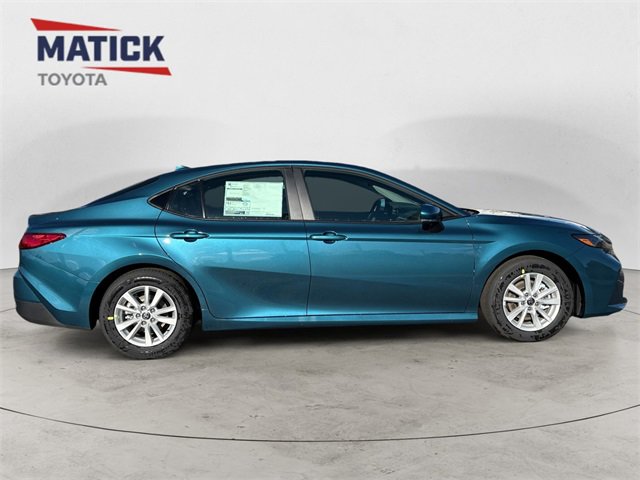 New 2026 Toyota Camry LE image 8