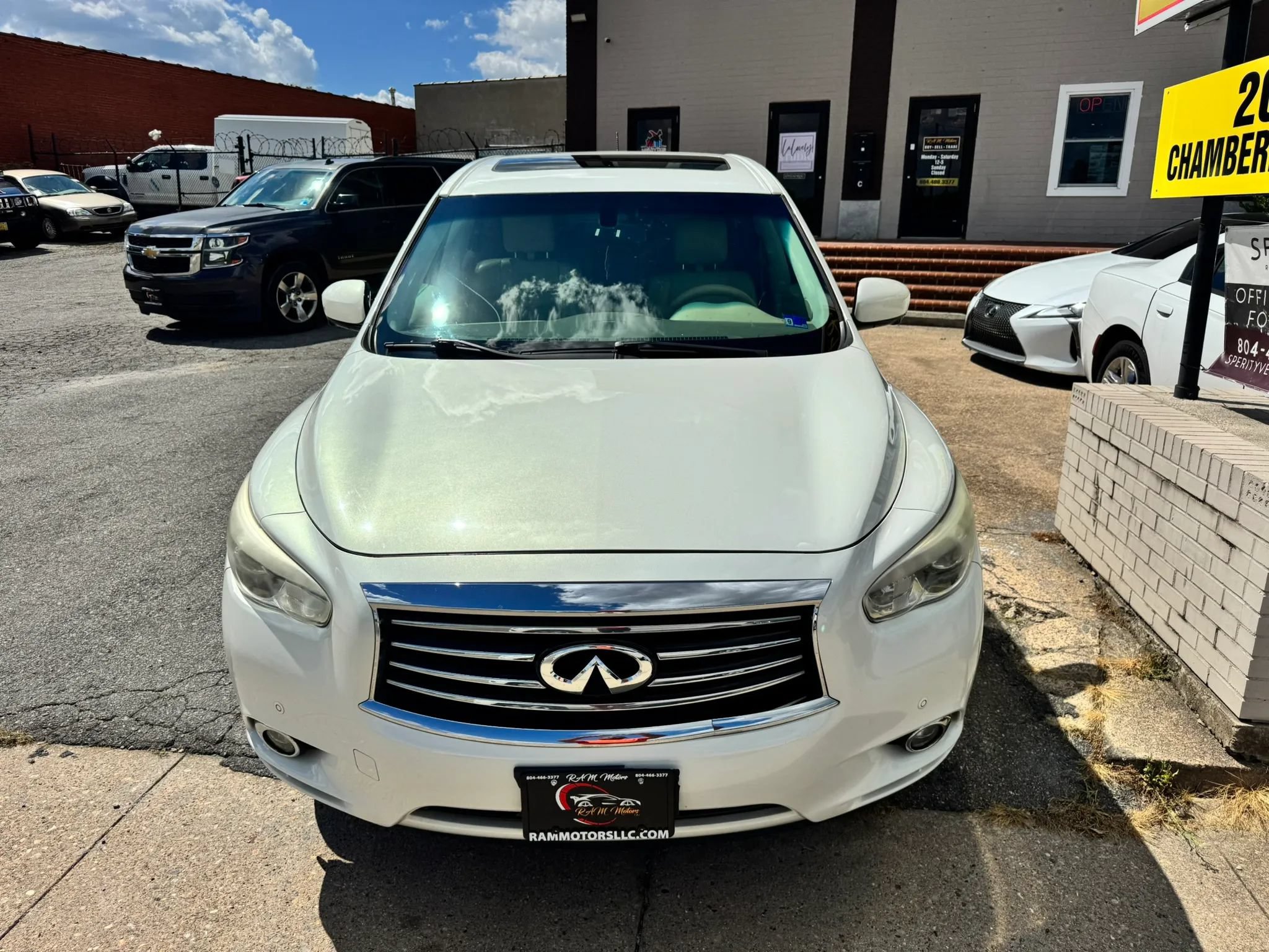 Used 2013 INFINITI JX35 AWD w/ Premium Pkg image 9